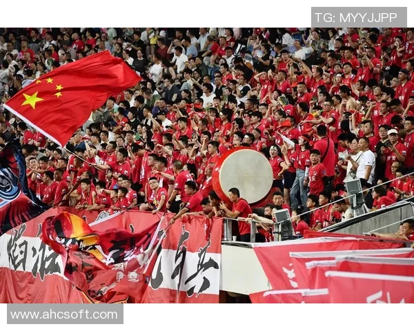 国足迎战叙利亚全力争胜期待球迷热情助威展现团队精神